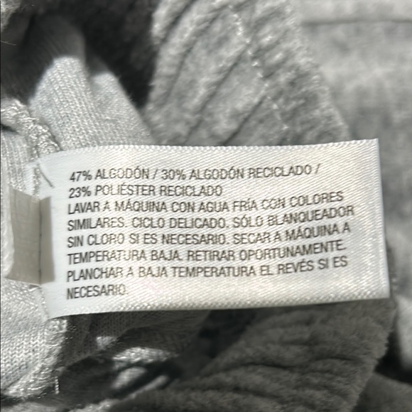 Cozy Grey Tracksuit - Picture 8 of 10